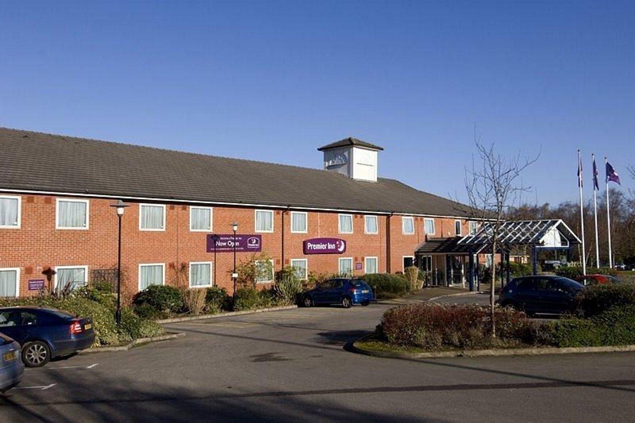 Premier Inn Pontypool Exterior foto